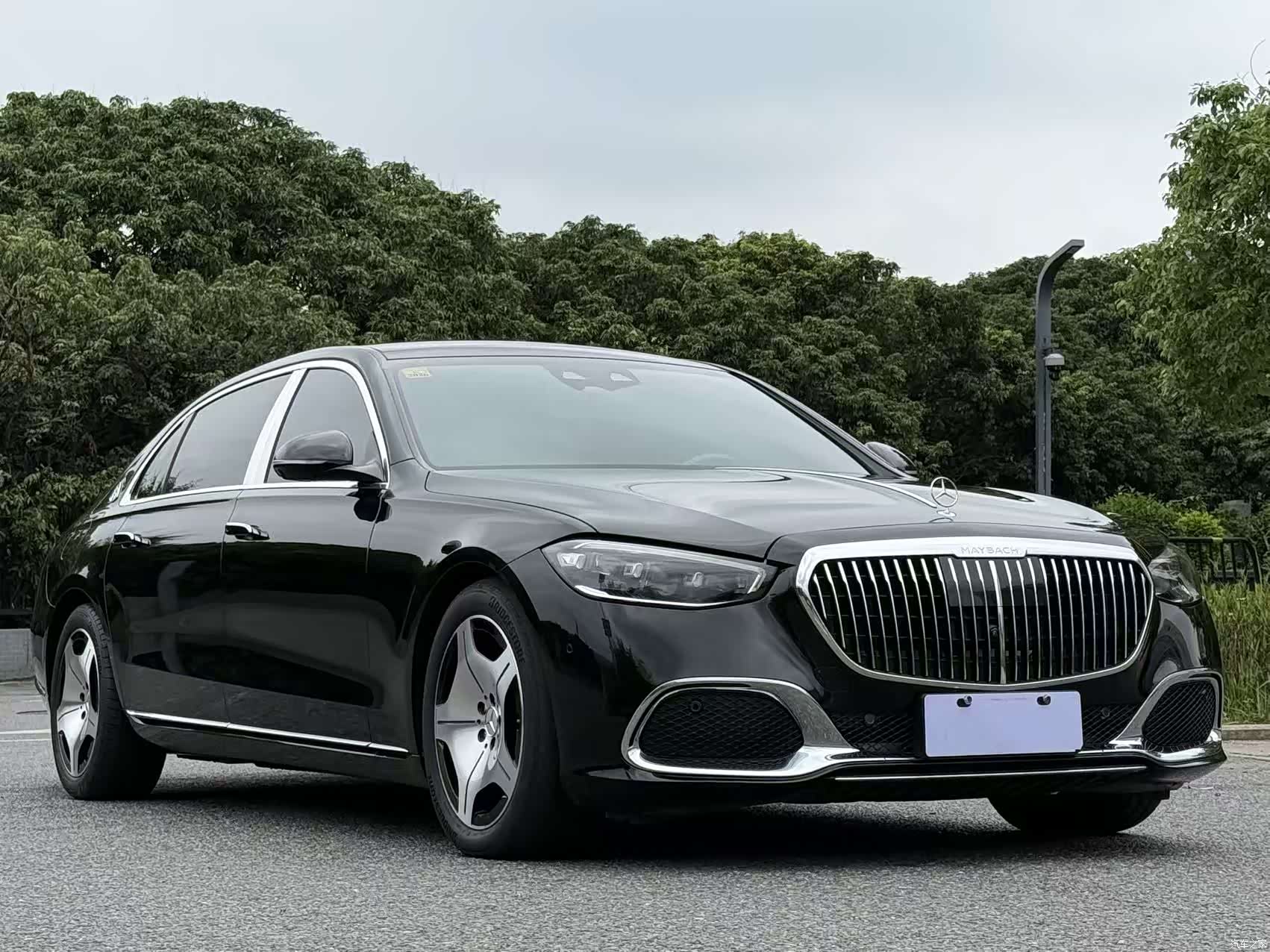 Maybach S-Class, 2022 3
