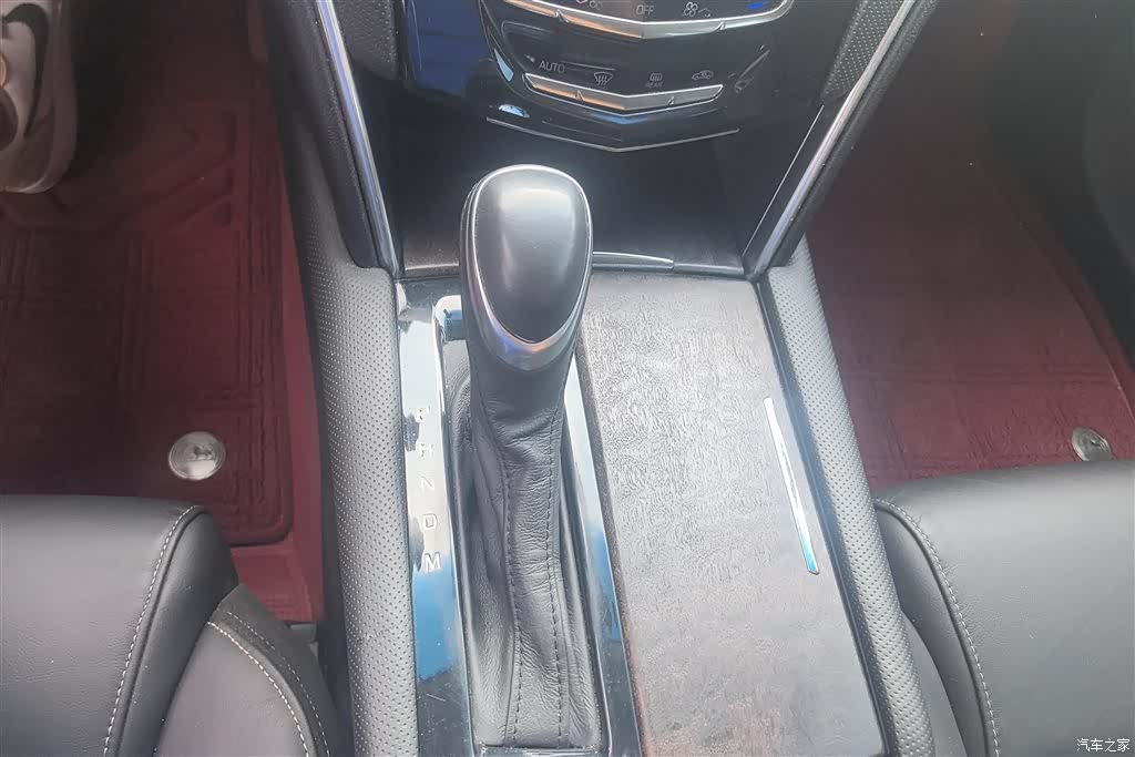 Cadillac XTS, 2019 16