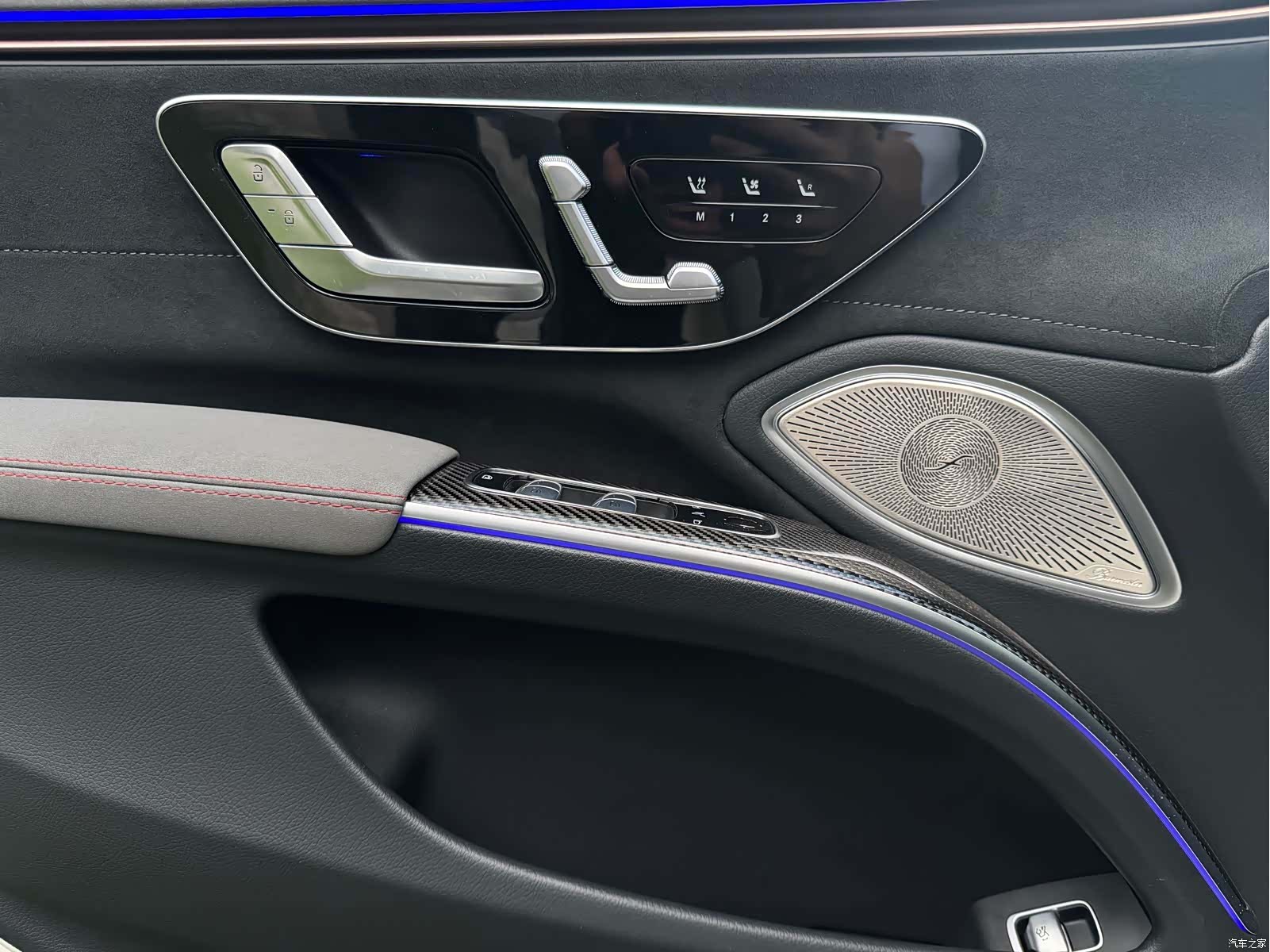 Mercedes-Benz EQS, 2026 11