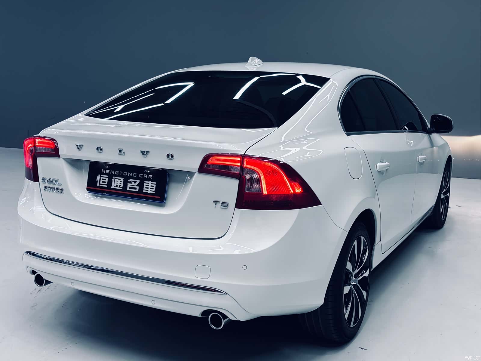 Volvo S60, 2020 все фото