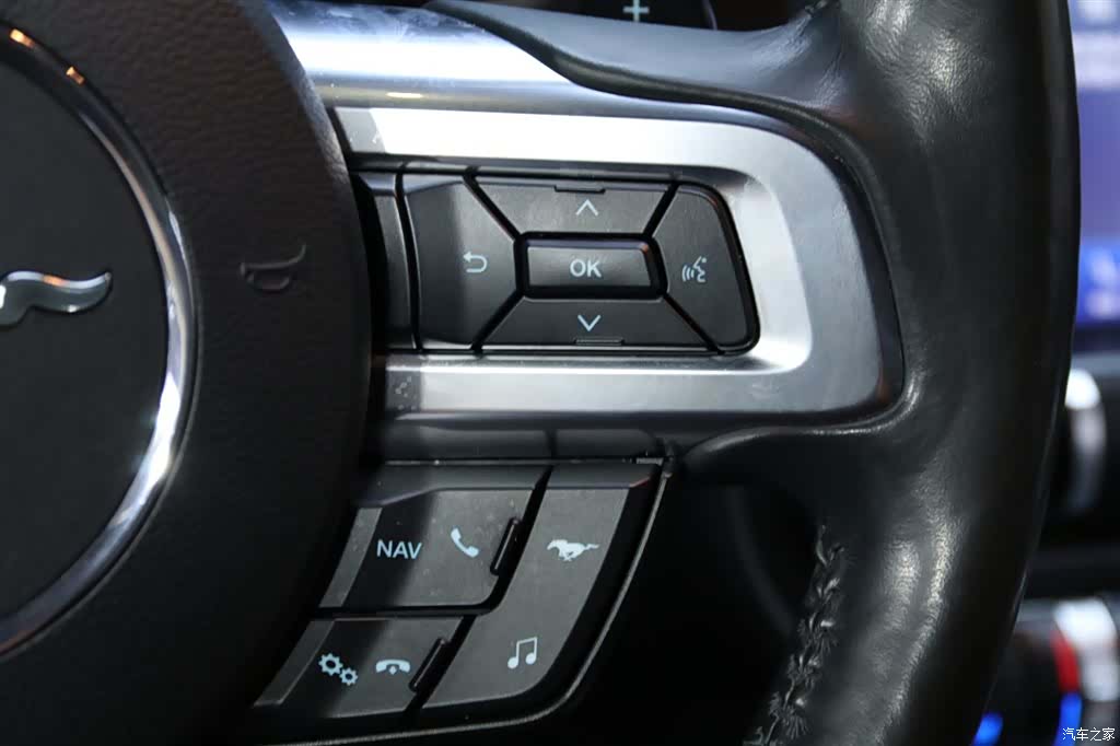 Ford Mustang, 2021 12