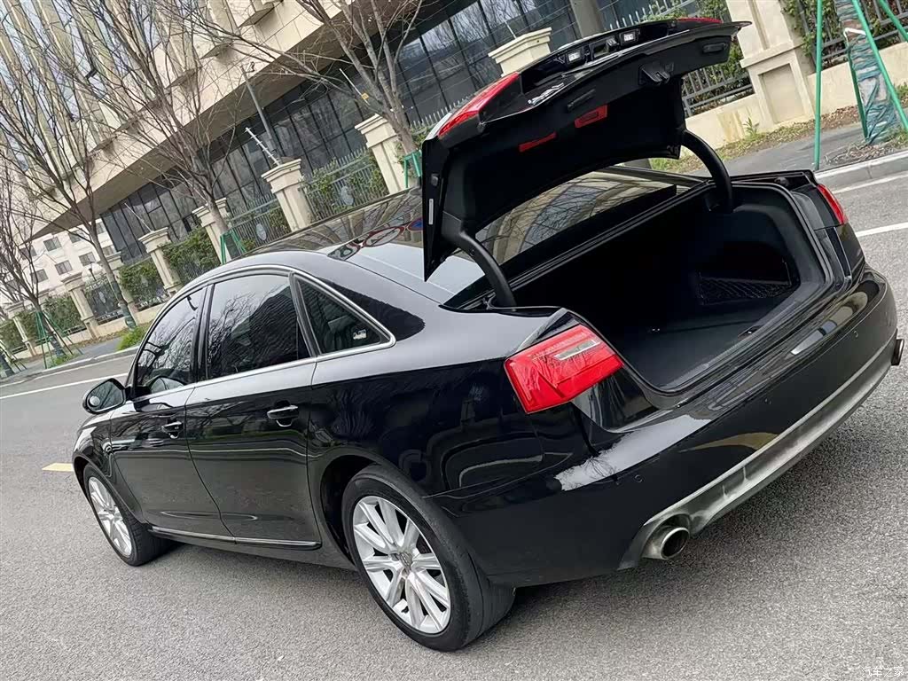 Audi A6L, 2015 9
