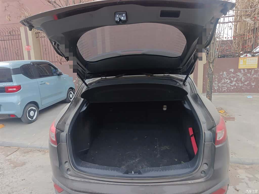 Mazda CX-4, 2016 10