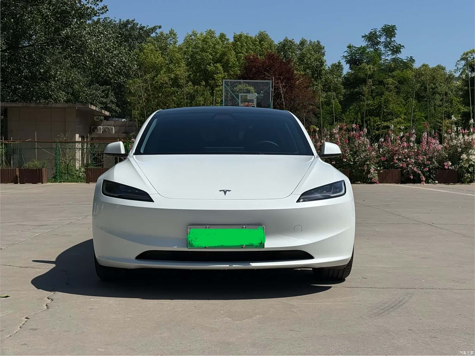 Tesla Model 3, 2025 2