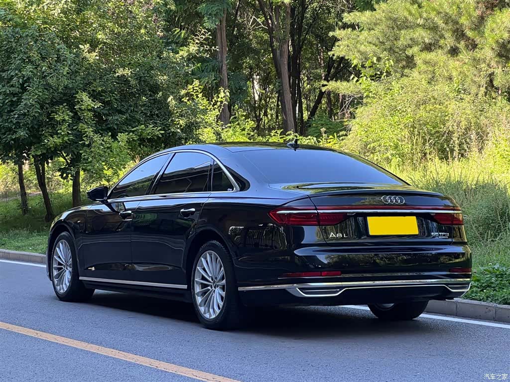 Audi A8L, 2020 3