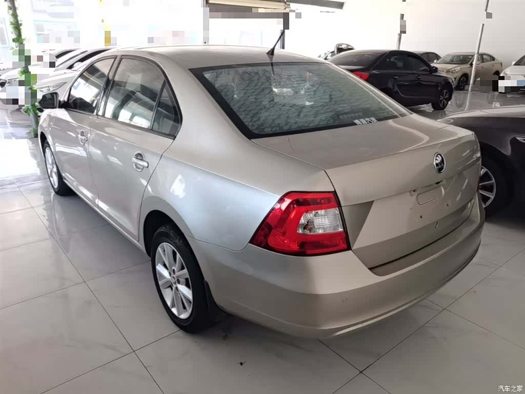 Skoda Rapid, 2016 все фото
