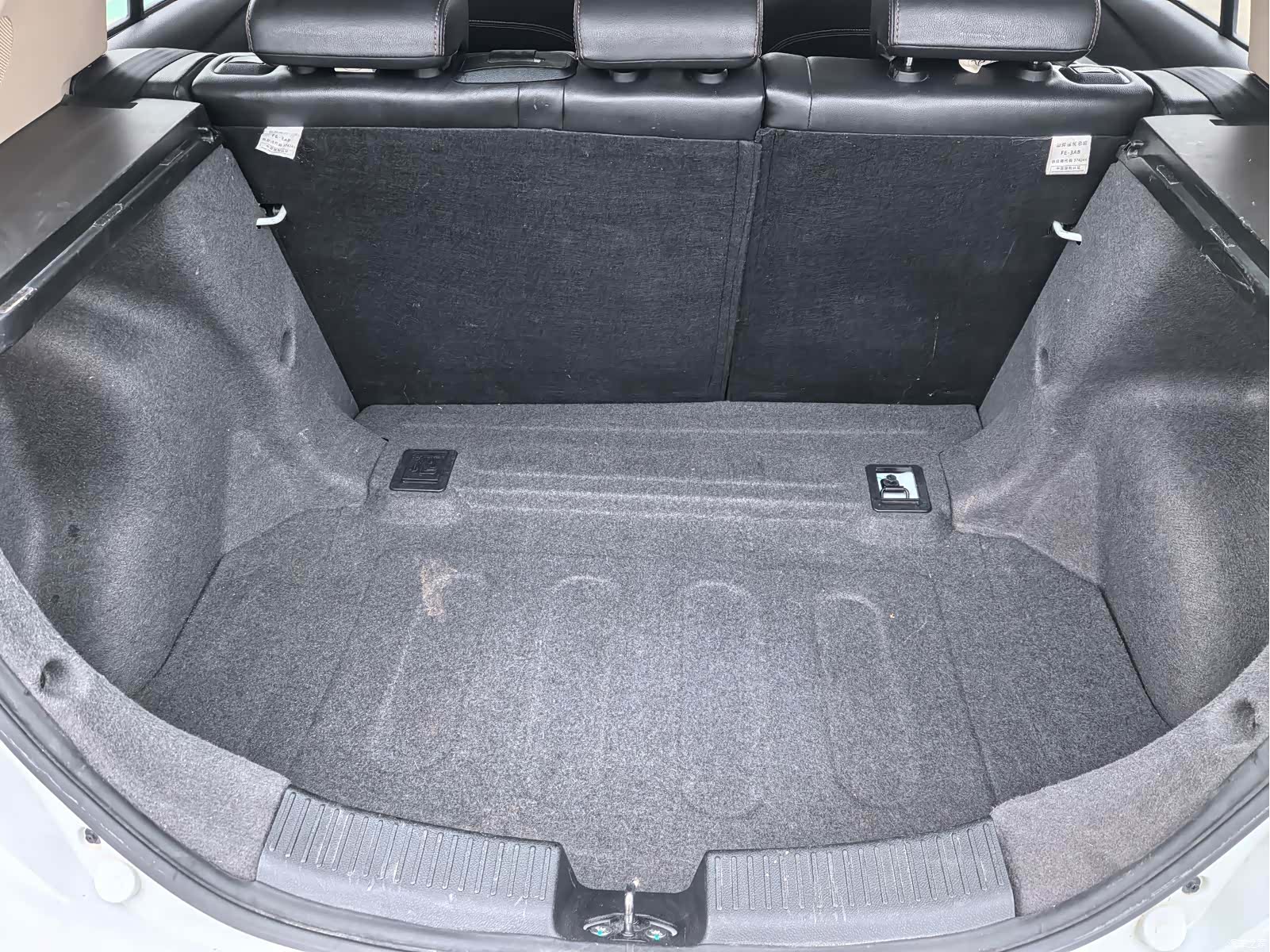 Geely Emgrand, 2017 14