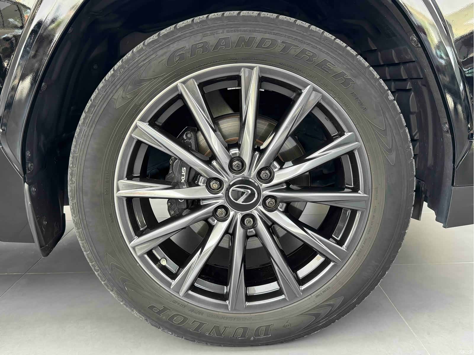 Lexus LX, 2022 20
