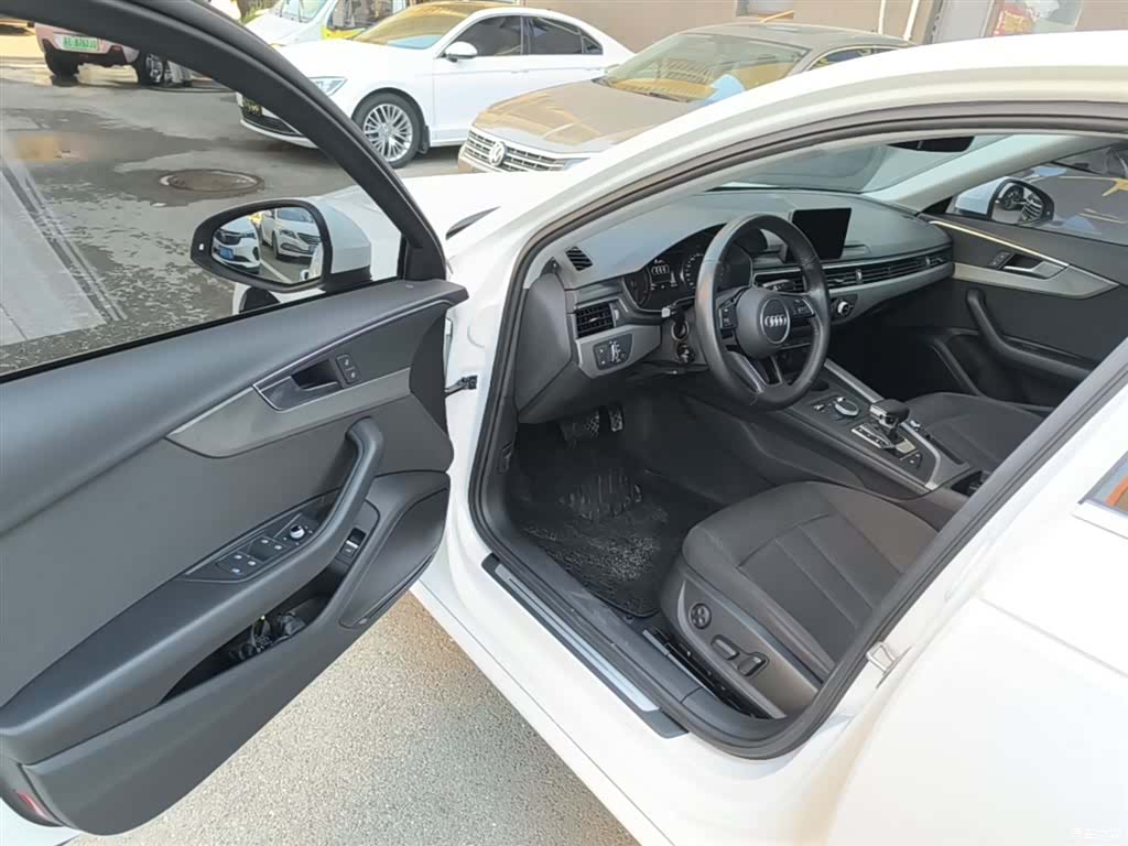 Audi A4L, 2020 16