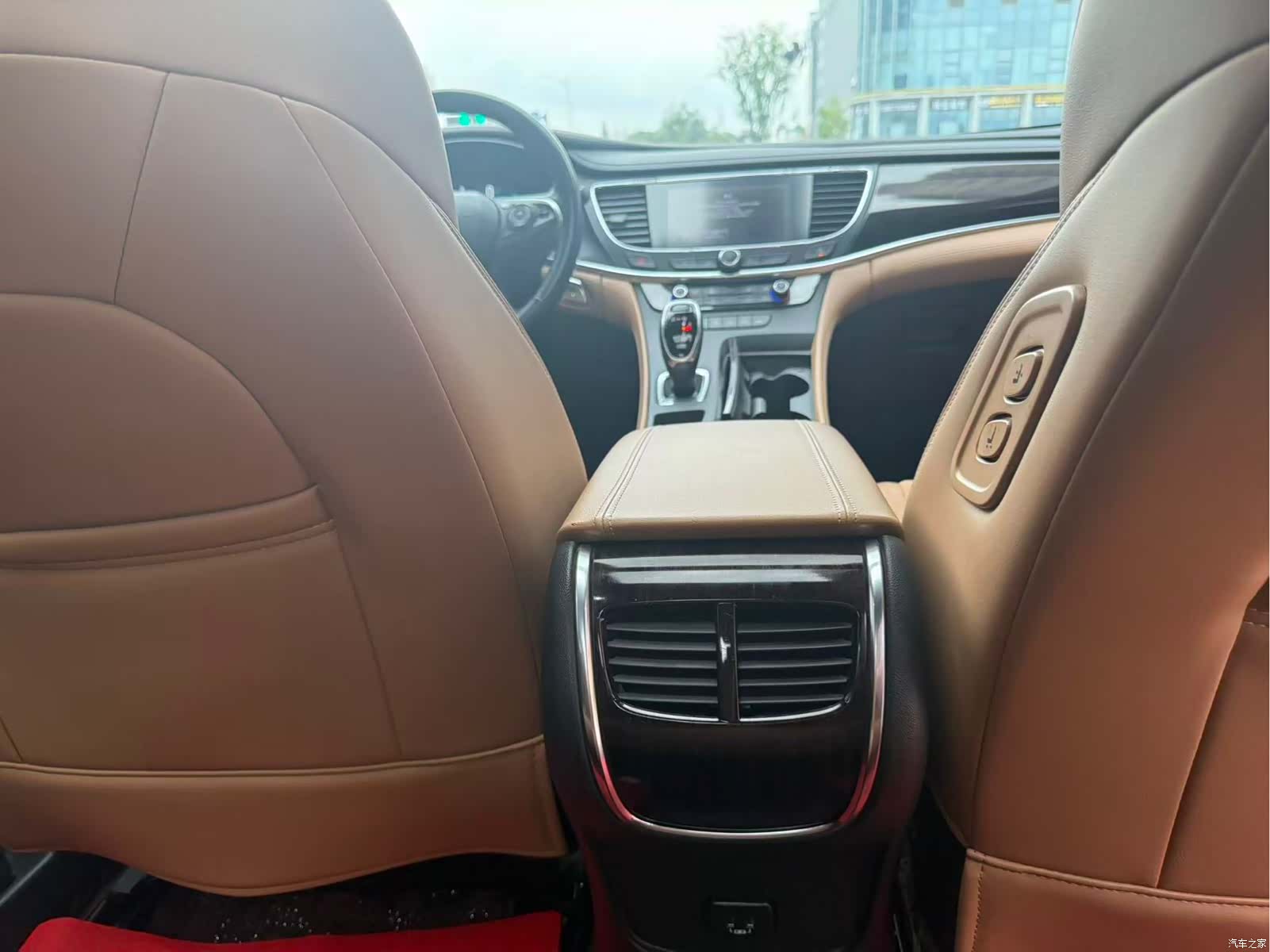 Buick LaCrosse, 2018 12