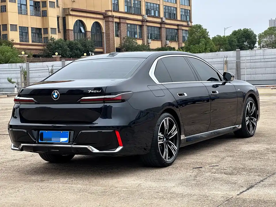 BMW 7 series BMW 7 series