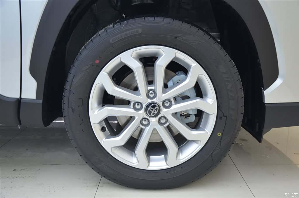 Toyota Frontlander, 2026 14