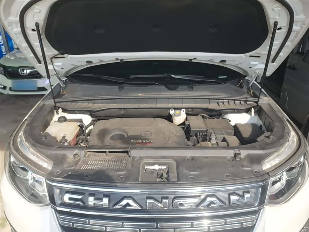 Changan CS95, 2018 20