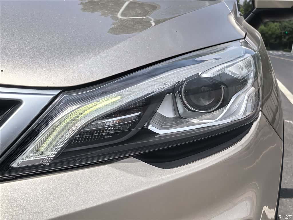 Geely Emgrand, 2018 23