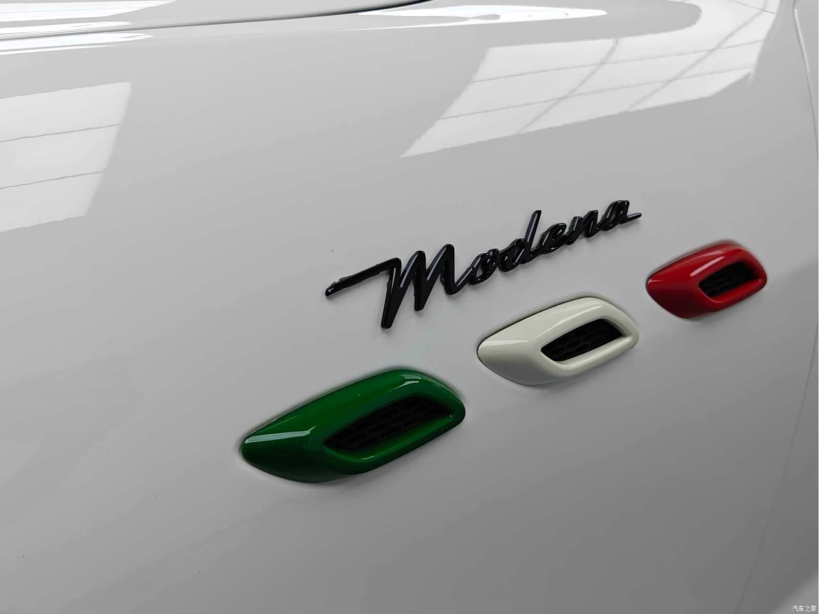 Maserati Levante, 2017 8