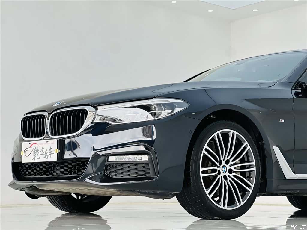 BMW 5 Series, 2018 8