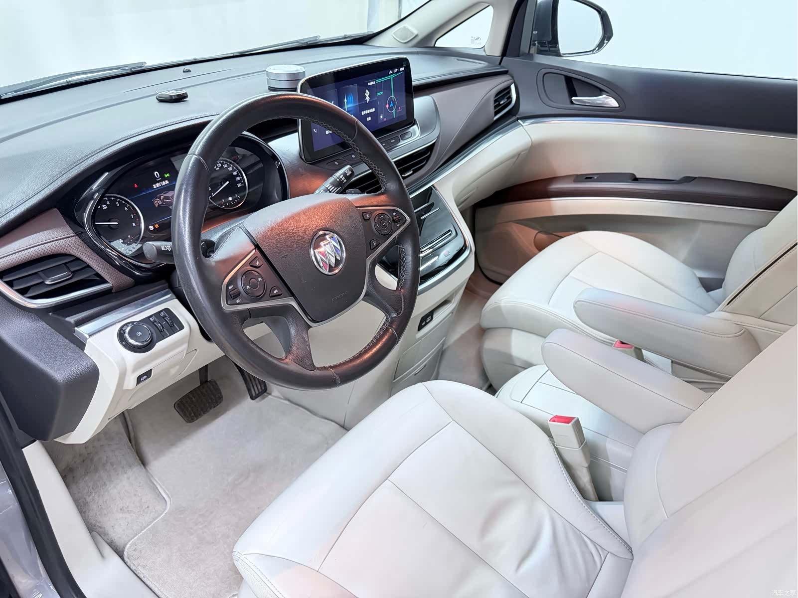 Buick GL8, 2020 18