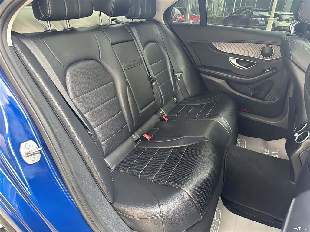 Mercedes-Benz C-Class, 2016 8