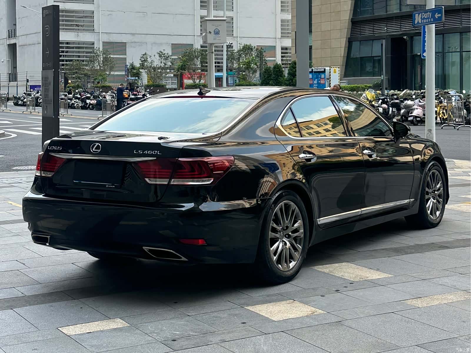 Lexus LS, 2013 22