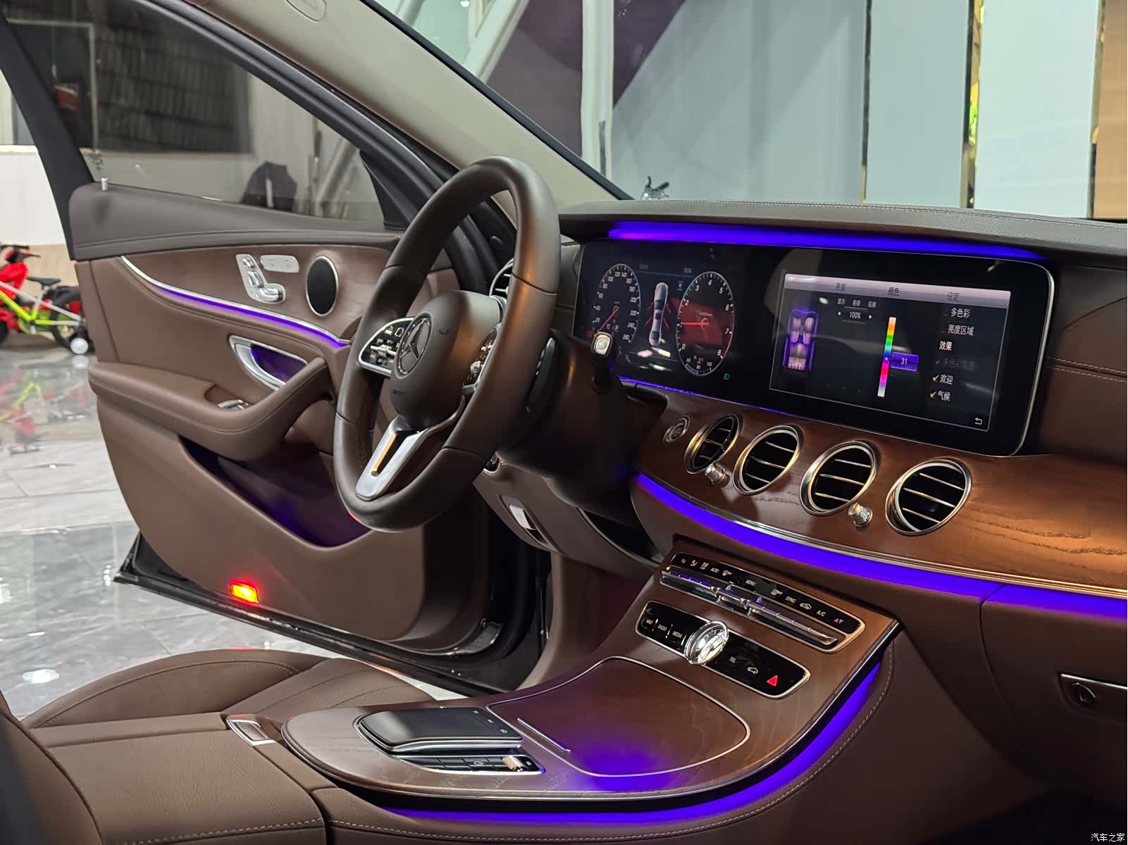 Mercedes-Benz E-Class, 2020 10
