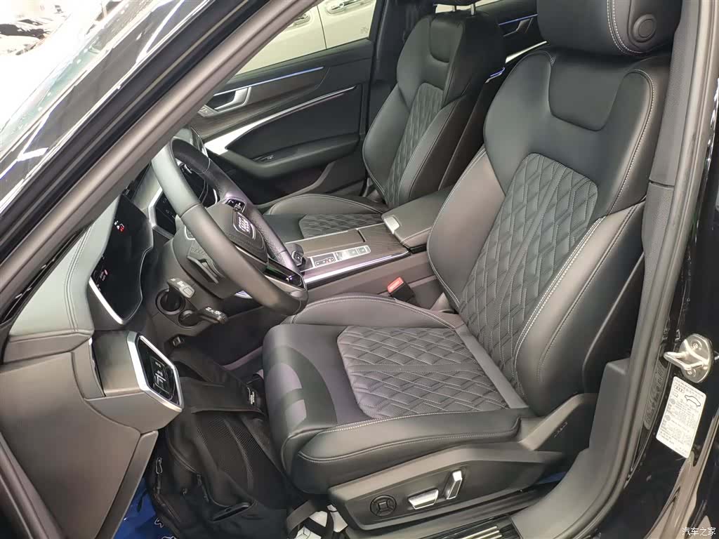 Audi A6L, 2025 15