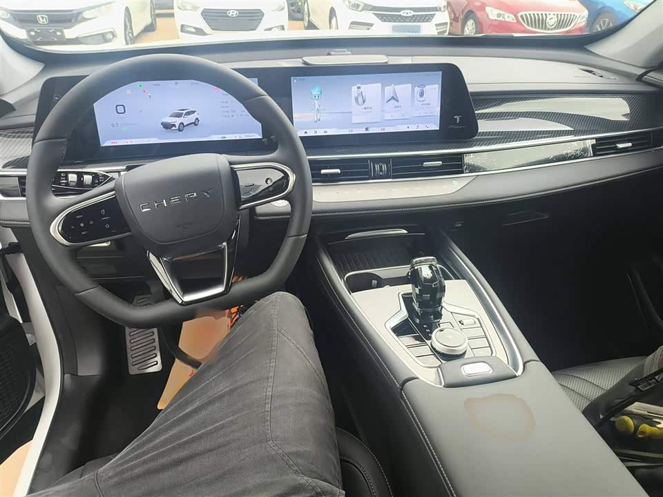 Chery Tiggo 7 PLUS Chery Tiggo 7 PLUS