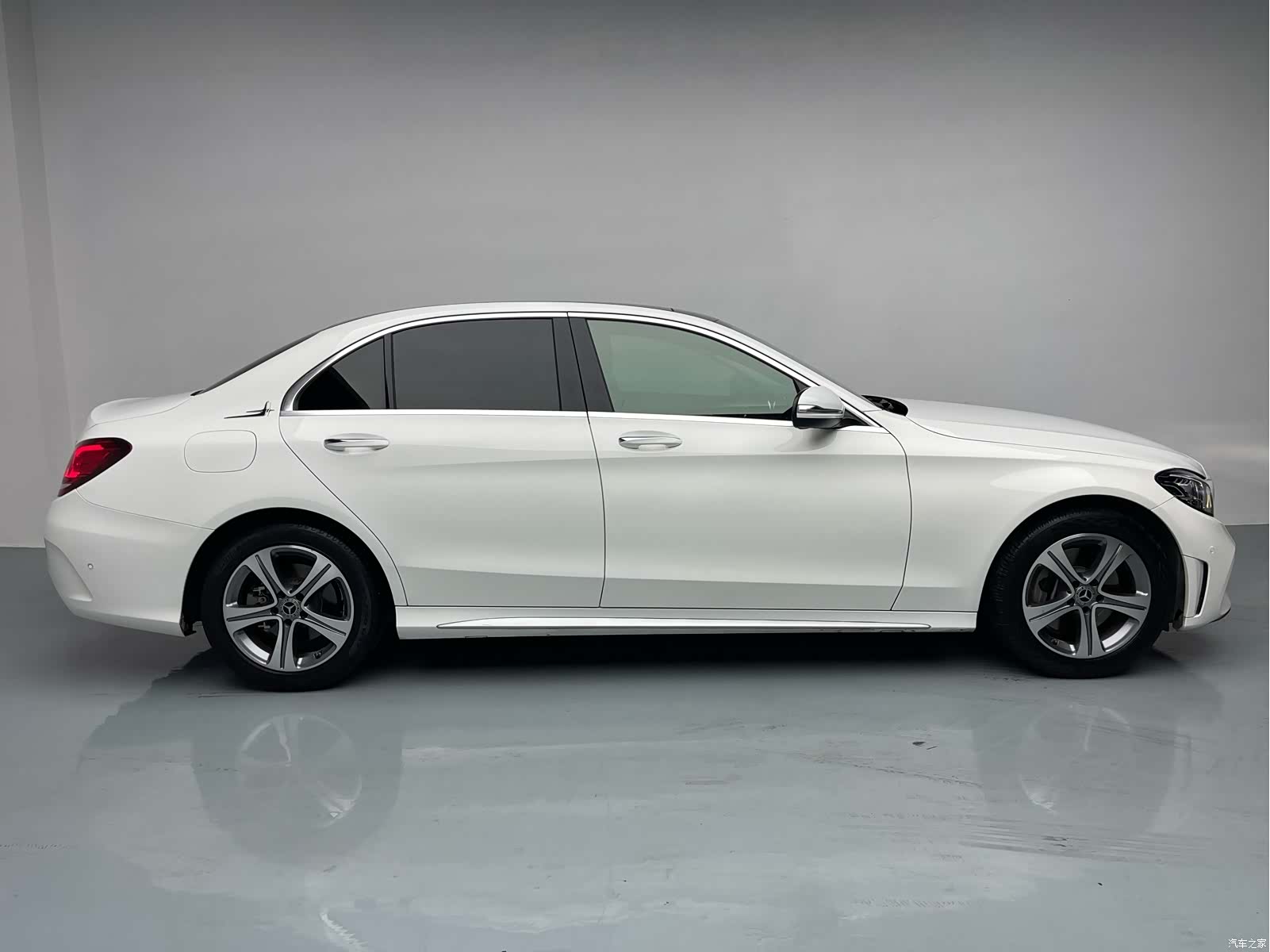 Mercedes-Benz C-Class, 2020 все фото