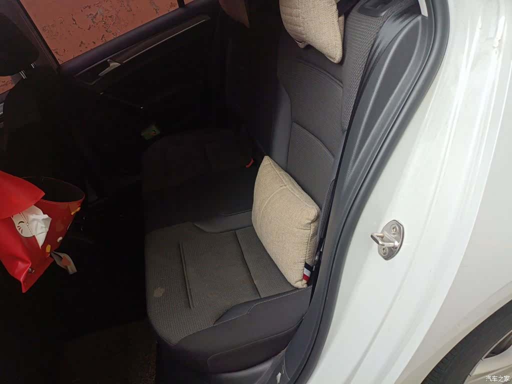 Volkswagen Golf, 2017 13