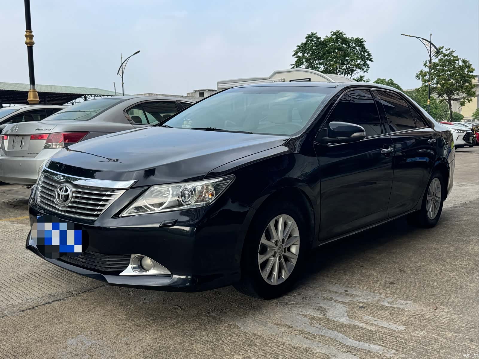 Toyota Camry, 2012 1