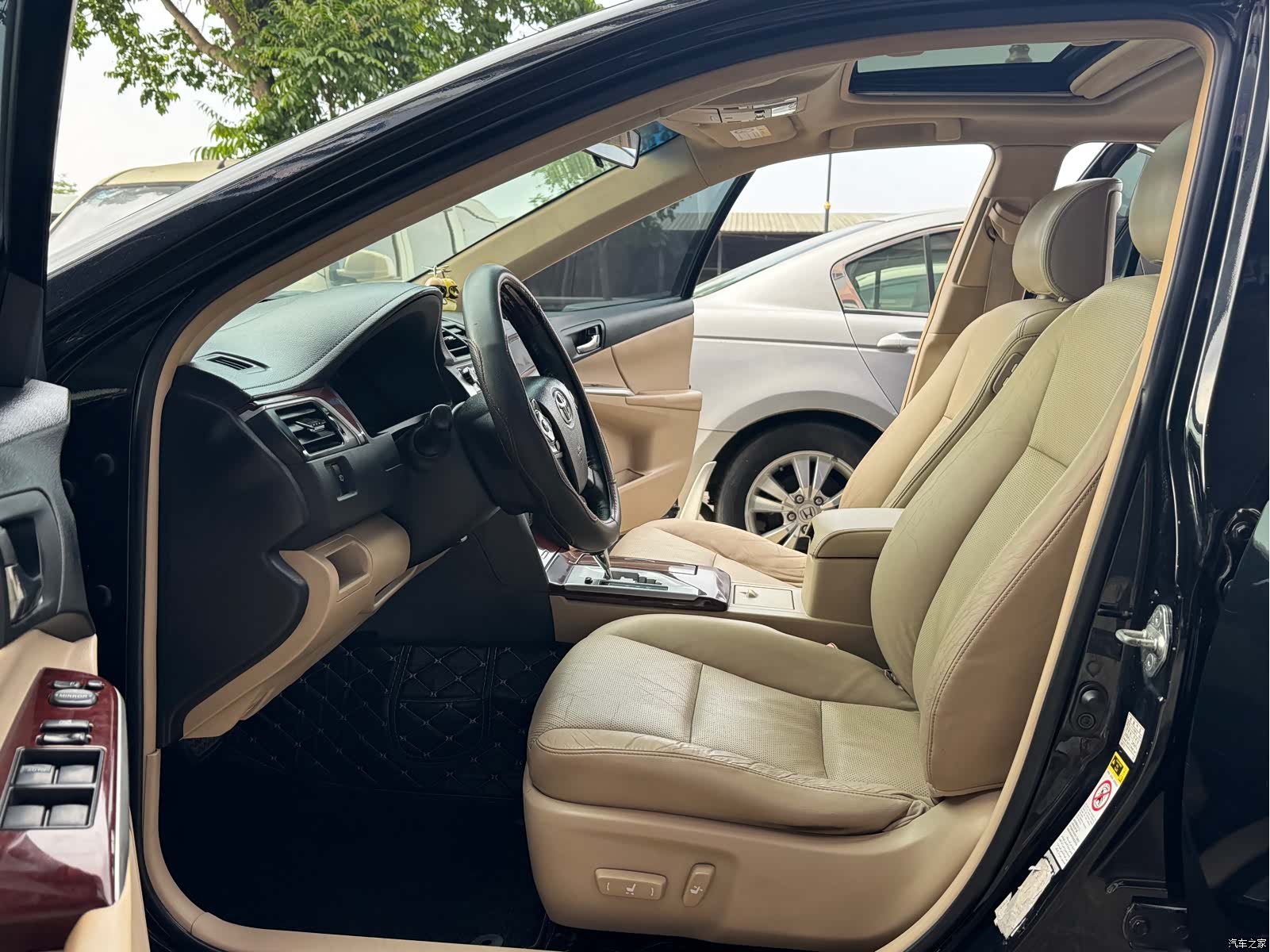Toyota Camry, 2012 8