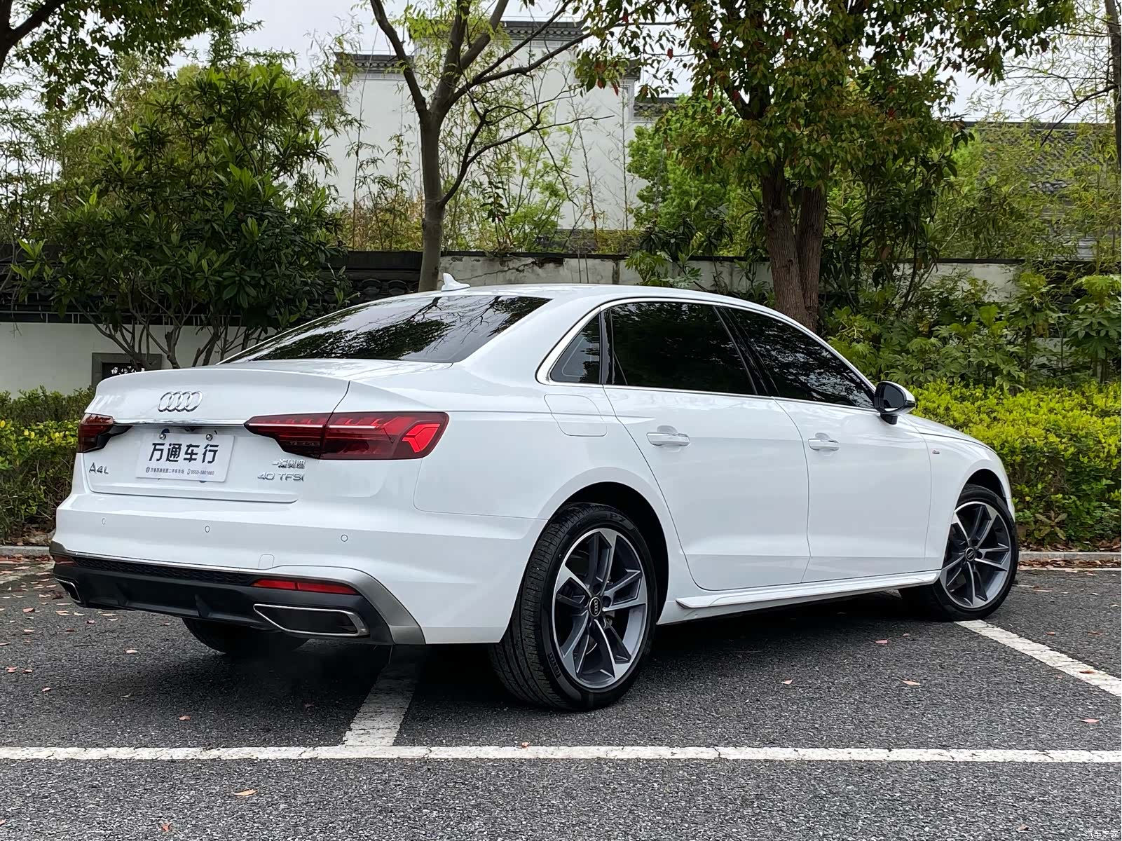 Audi A4L, 2025 все фото