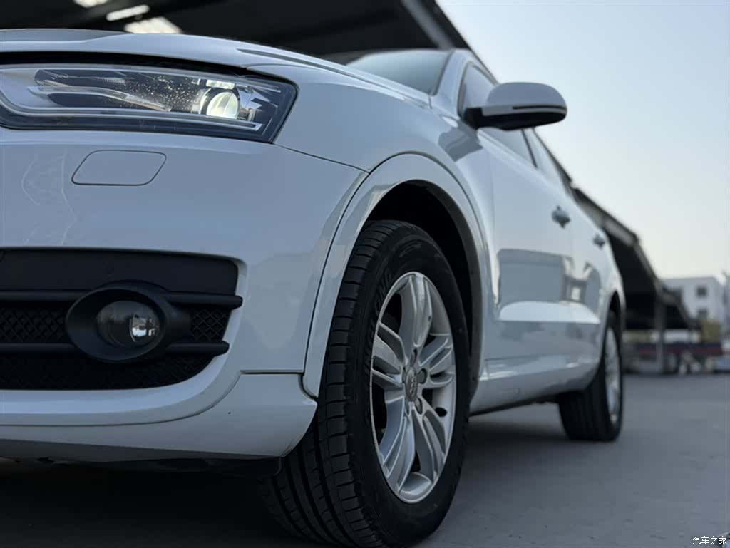Audi Q3, 2016 22