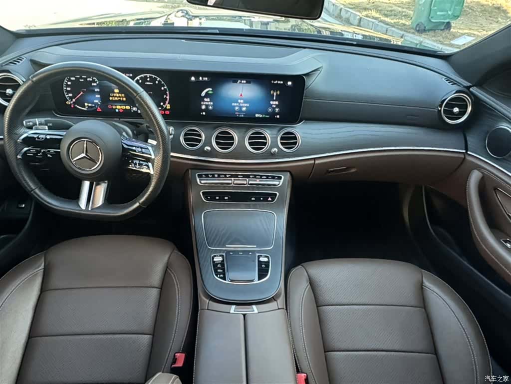 Mercedes-Benz E-Class, 2023 24