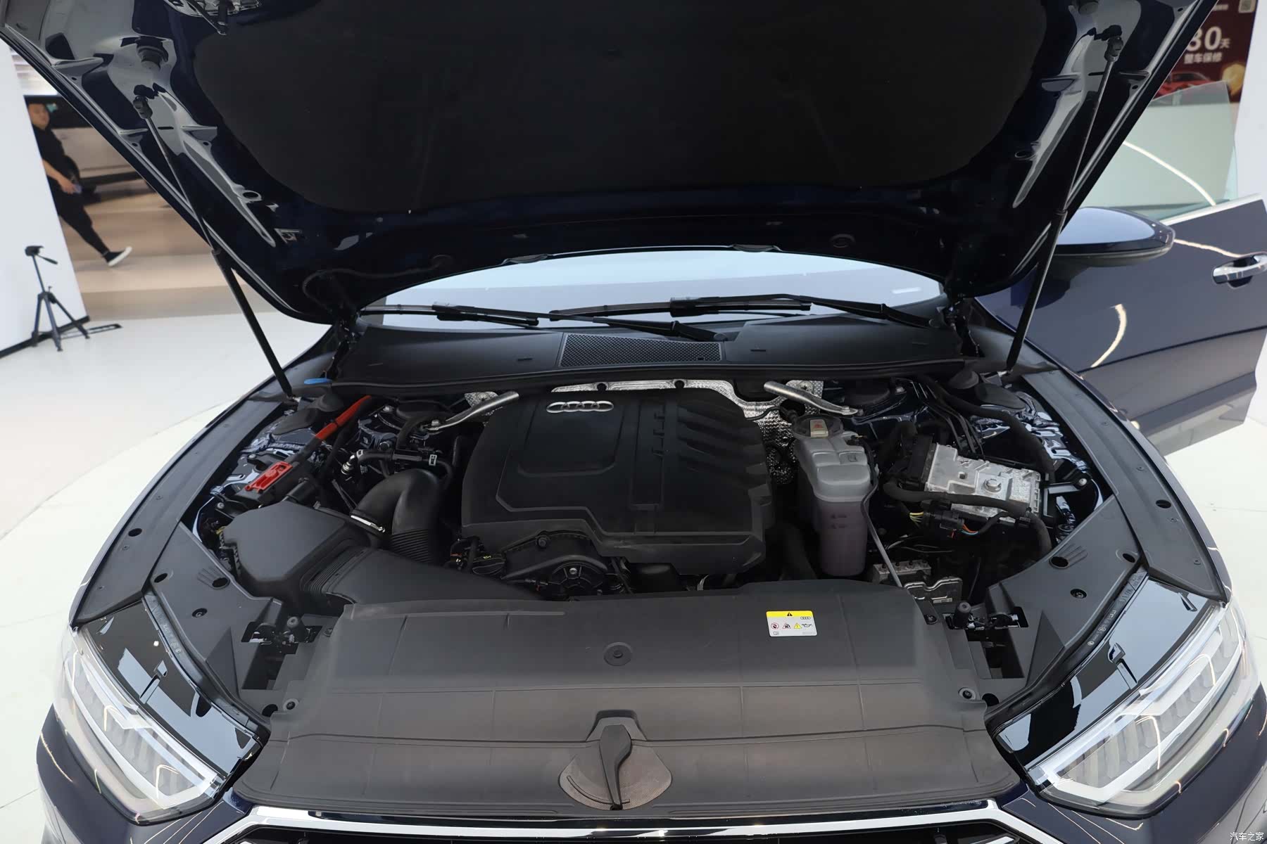 Audi A7L, 2024 29