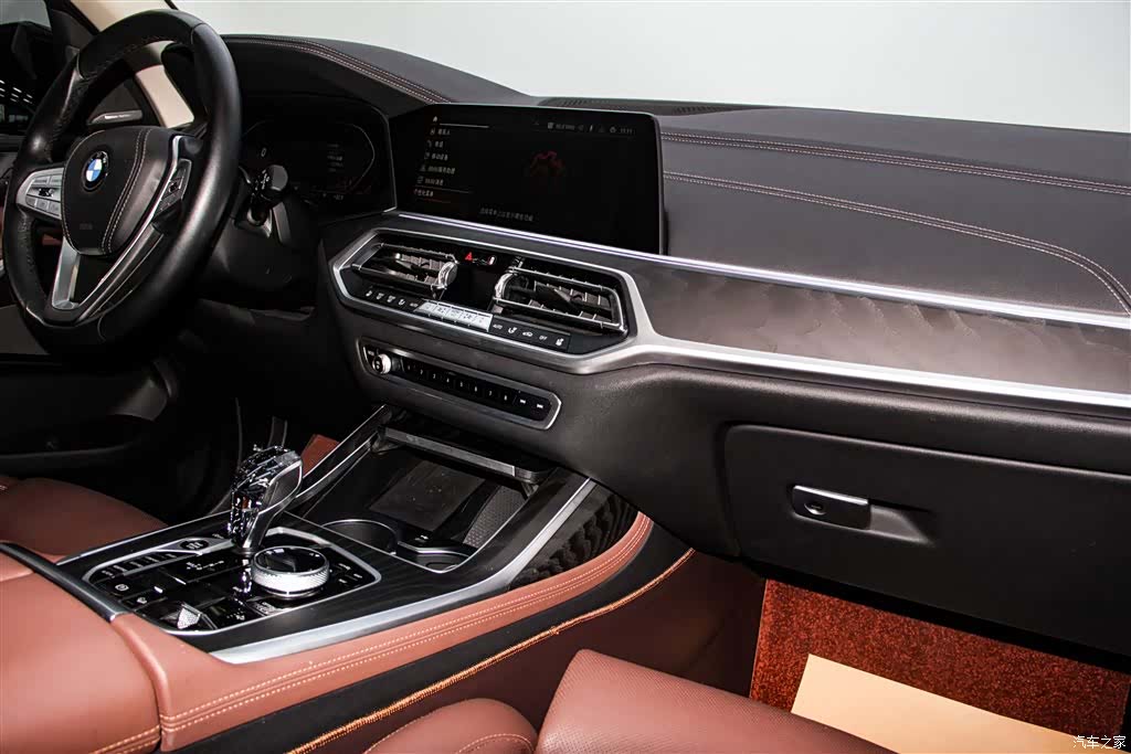 BMW X7, 2022 22
