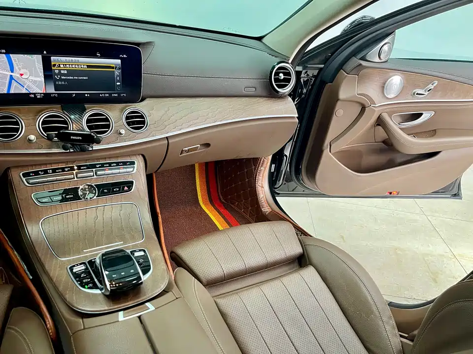 Mercedes-Benz E-class Mercedes-Benz E-class