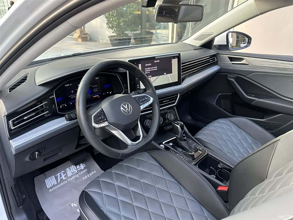 Volkswagen Sagitar, 2025 8