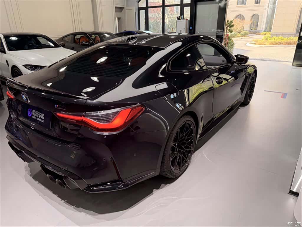 BMW M4, 2024 все фото
