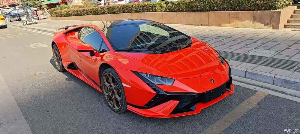 Lamborghini Huracán, 2024 8