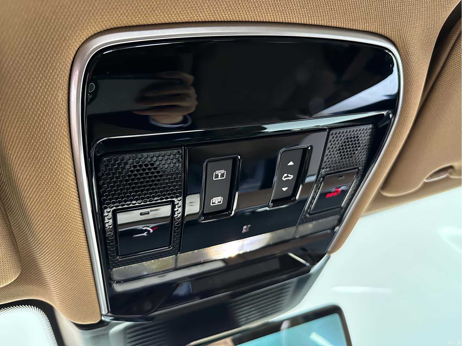 Land Rover Range Rover, 2024 16
