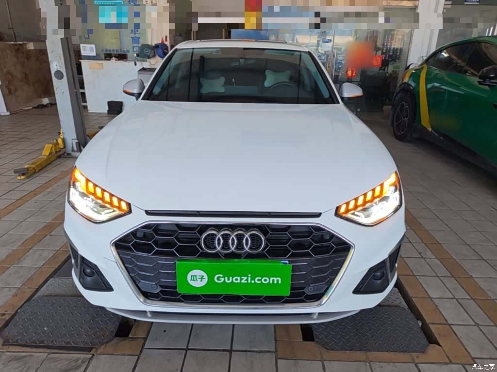 Audi A4L, 2022 3