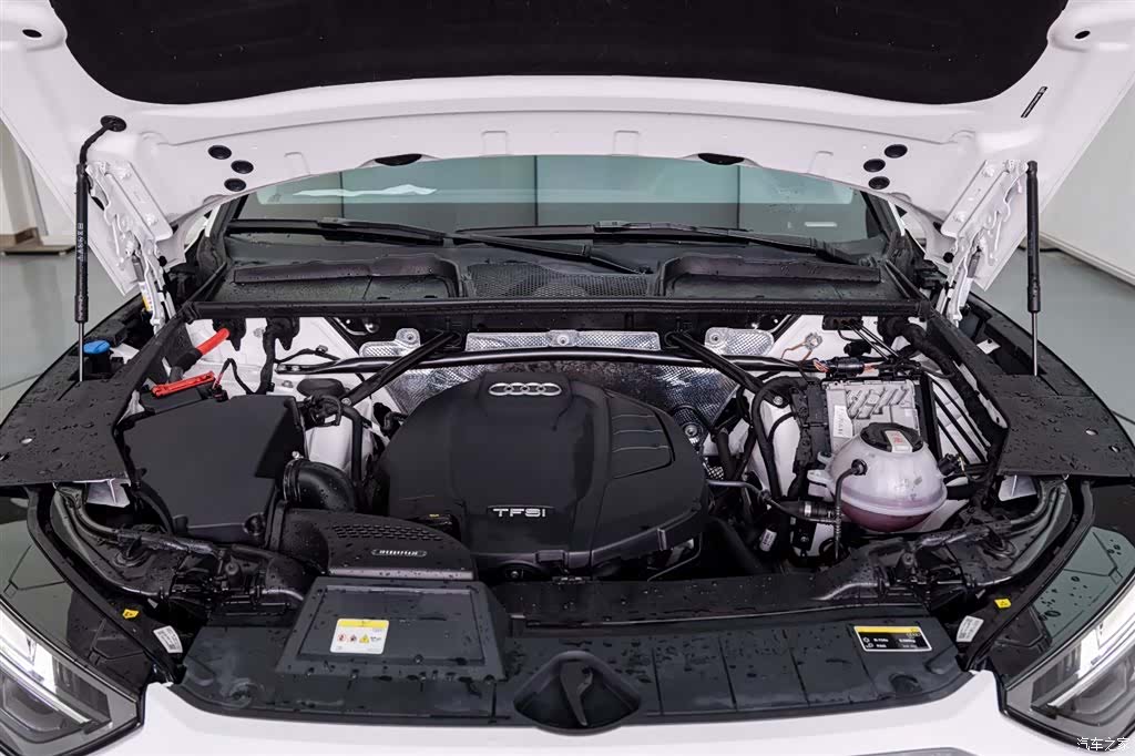 Audi Q5L, 2023 8