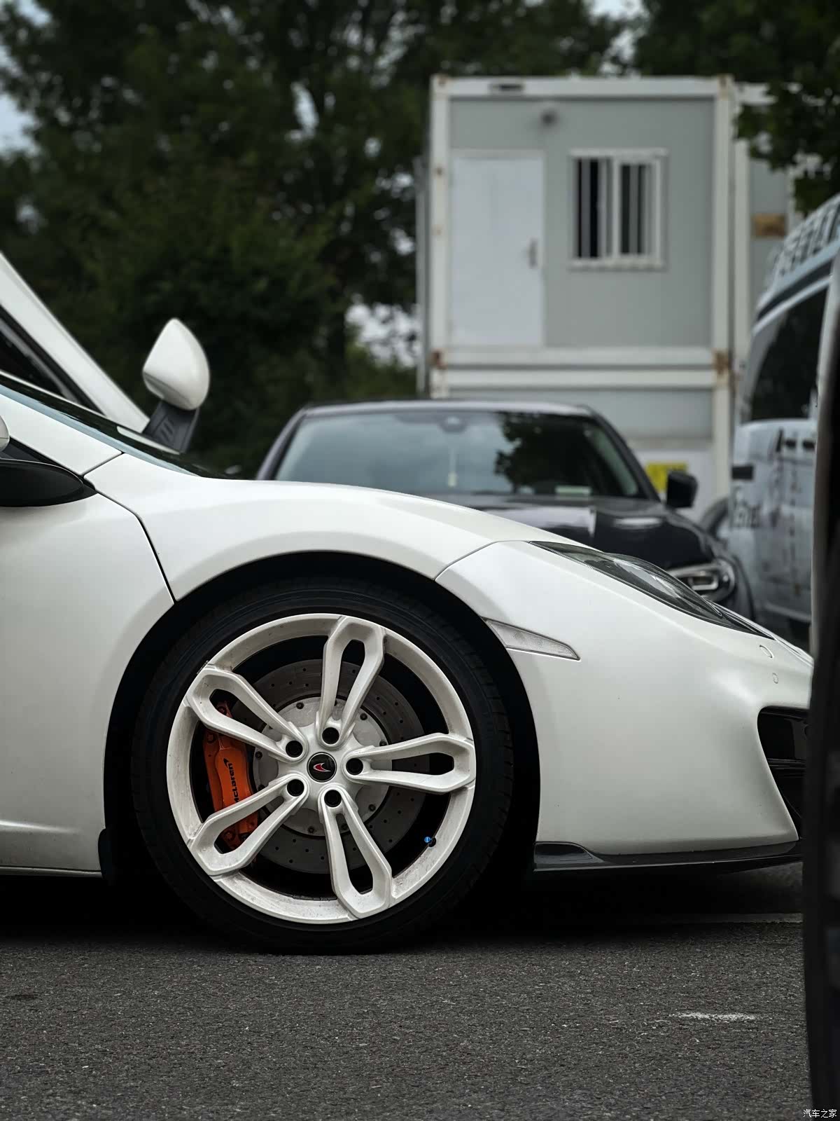 McLaren 12C, 2014 8
