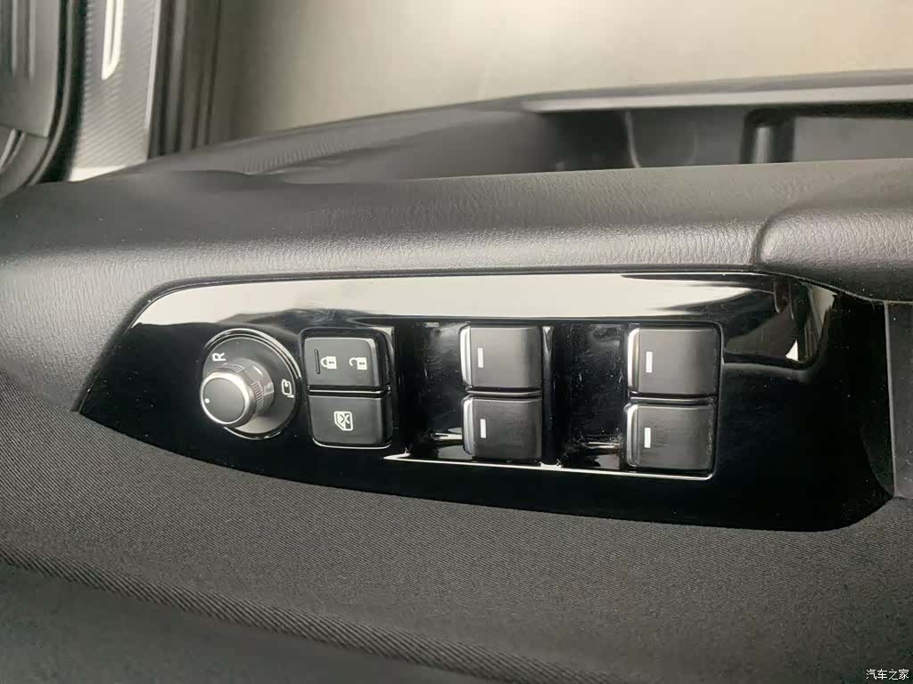 Mazda CX-5, 2024 все фото