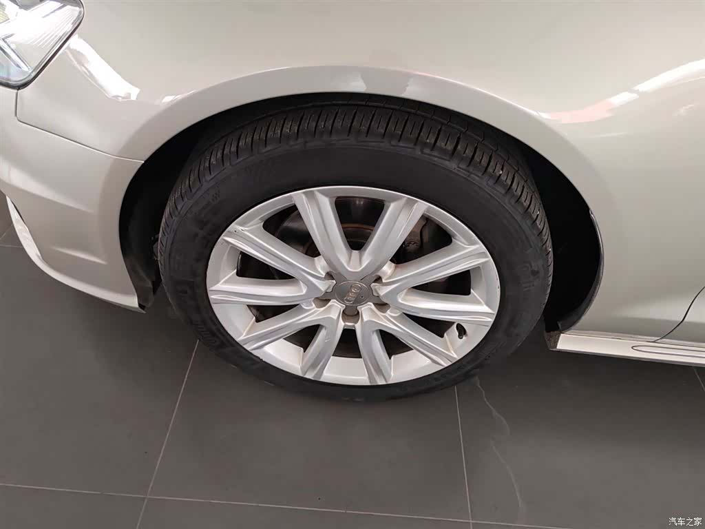 Audi A6L, 2018 25