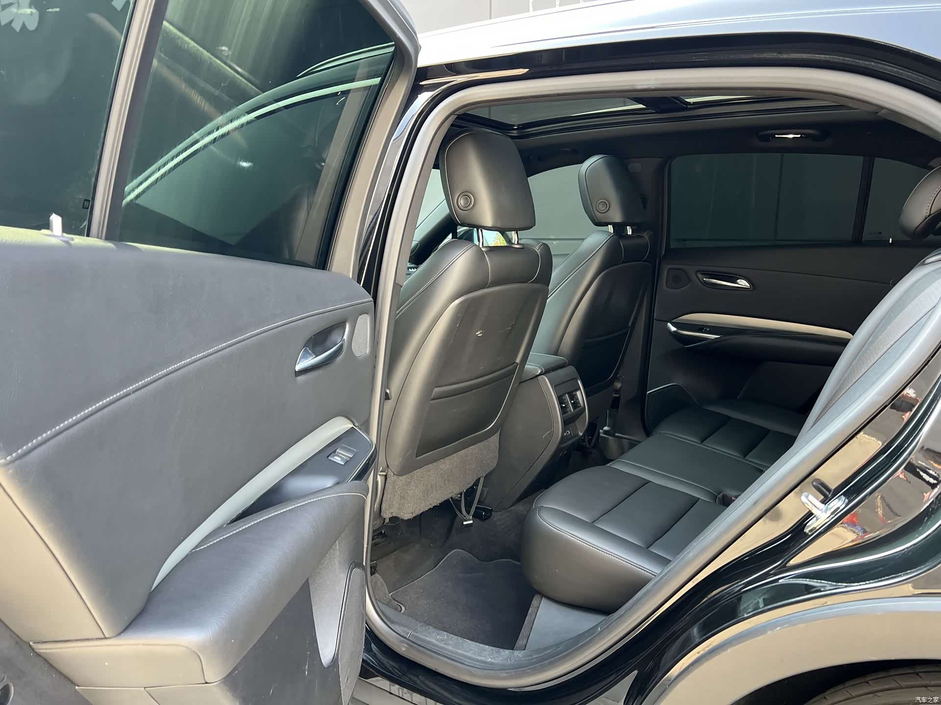 Cadillac XT4, 2023 19