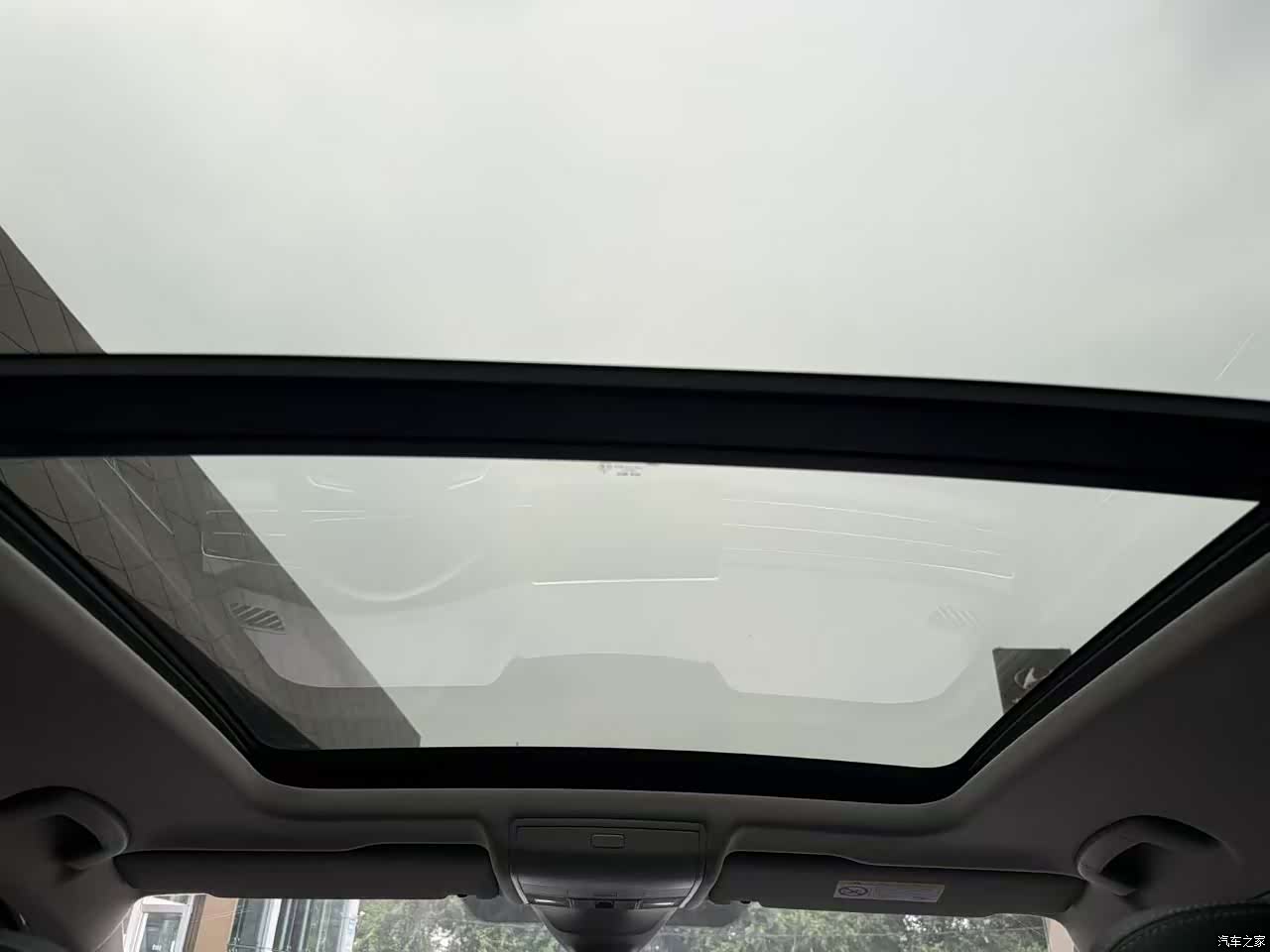 Volkswagen Tiguan L, 2023 12