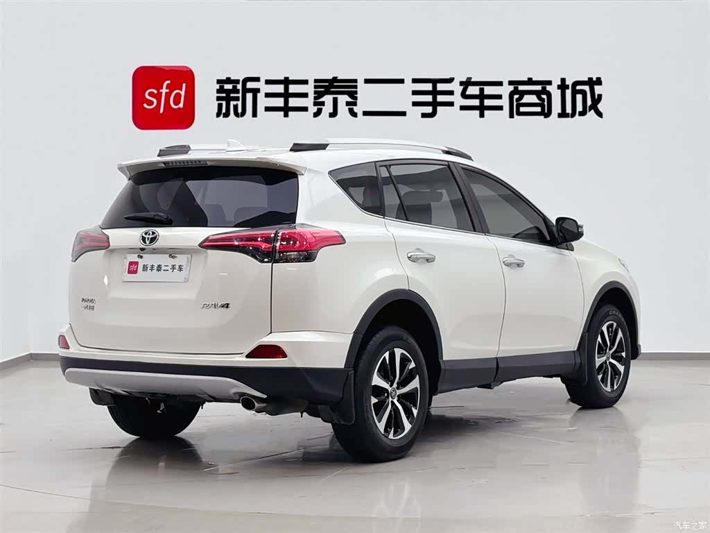 Toyota RAV4, 2019 6