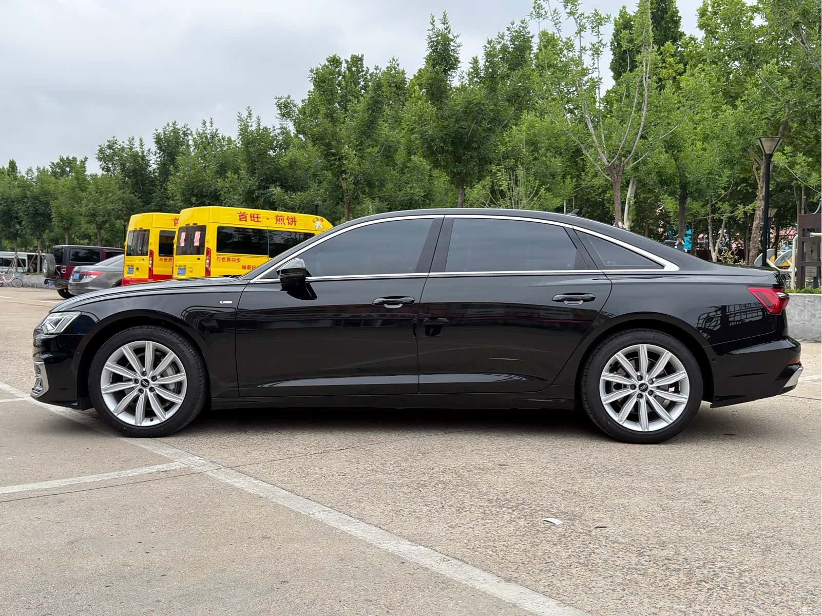 Audi A6L, 2024 3