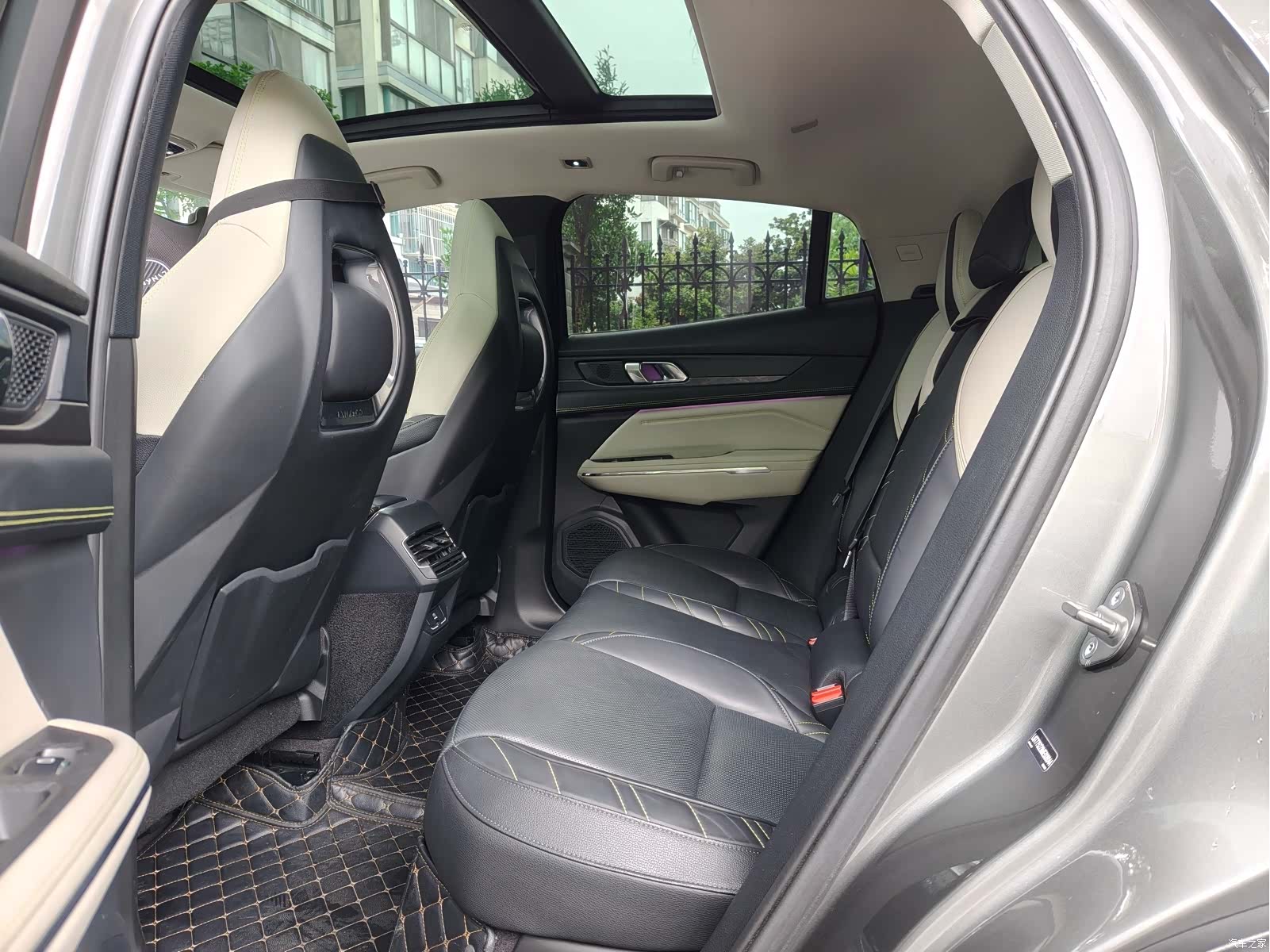 Lynk & Co 02, 2021 9